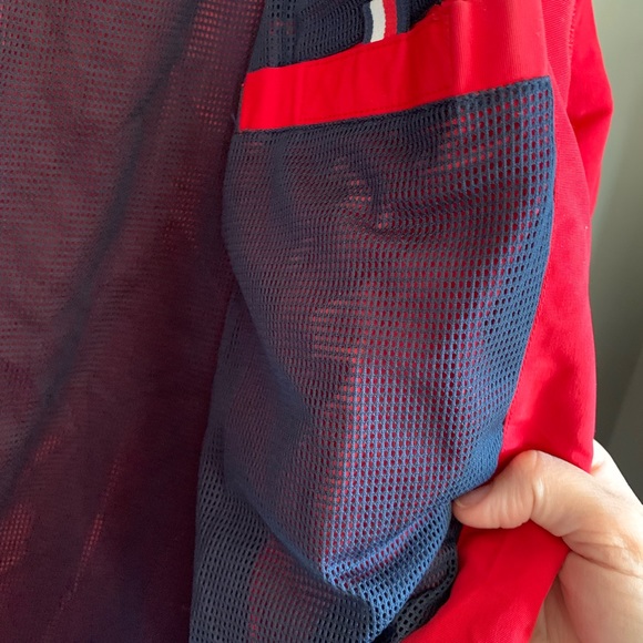 Women’s Red Tommy Hilfiger Zip up Nylon Jacket with Hood Medium - Picture 5 of 9